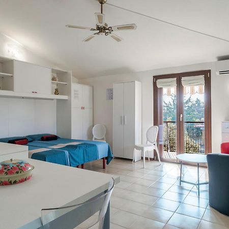 Casa Lugana 15 - Monolocale Con Piscina Fronte Lago 西尔米奥奈 外观 照片